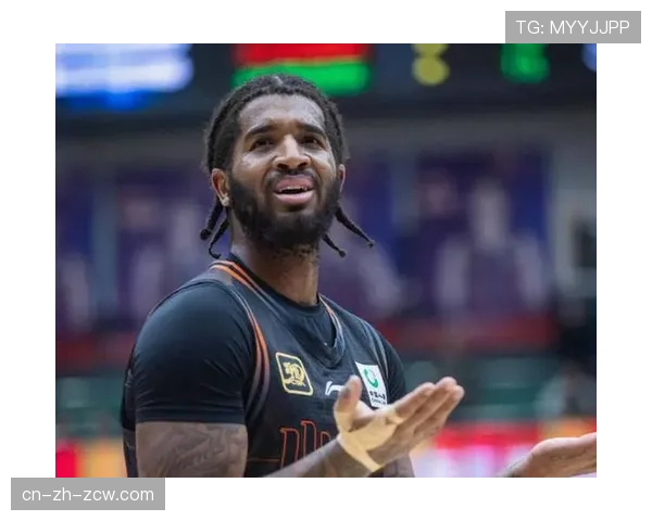 克里斯单场42分火力全开 外援得分爆发力得到展现